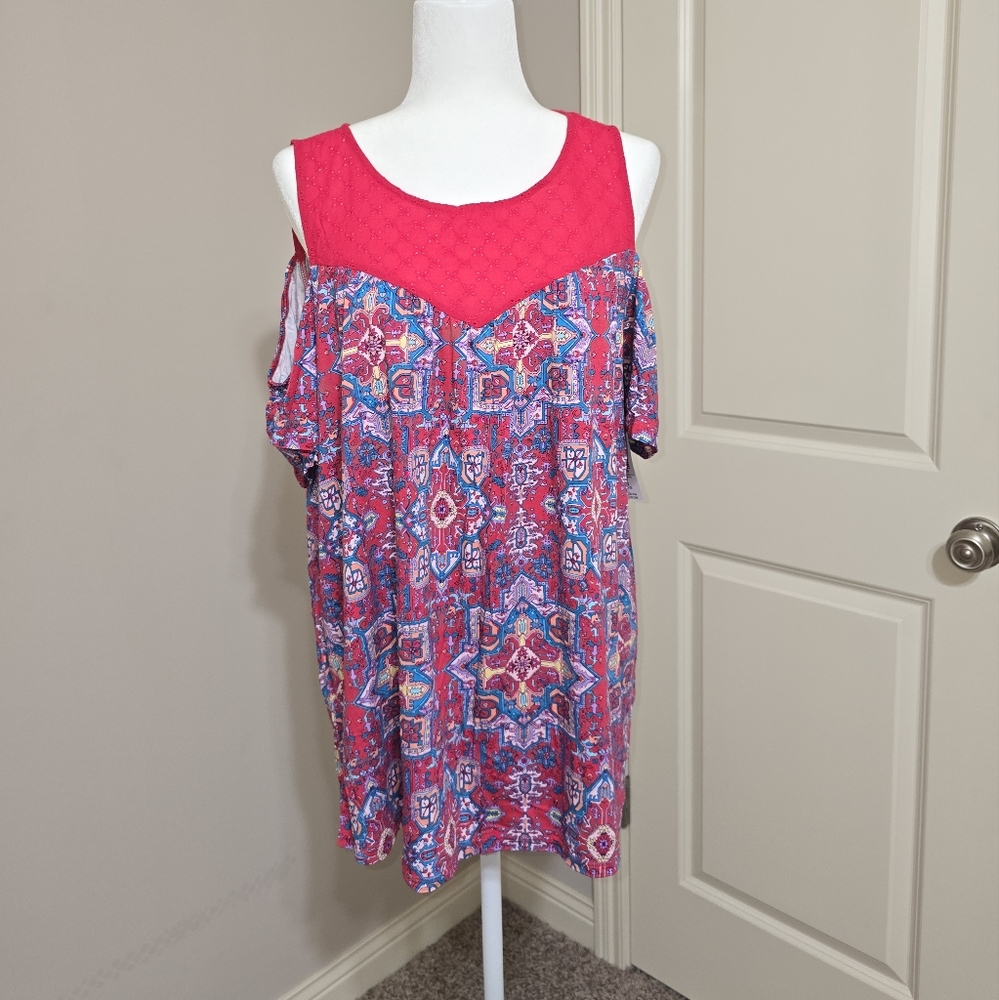 Torrid Super Soft Crew Neck Eyelet Yoke Cold Shoulder Top Size 2 (XXL)